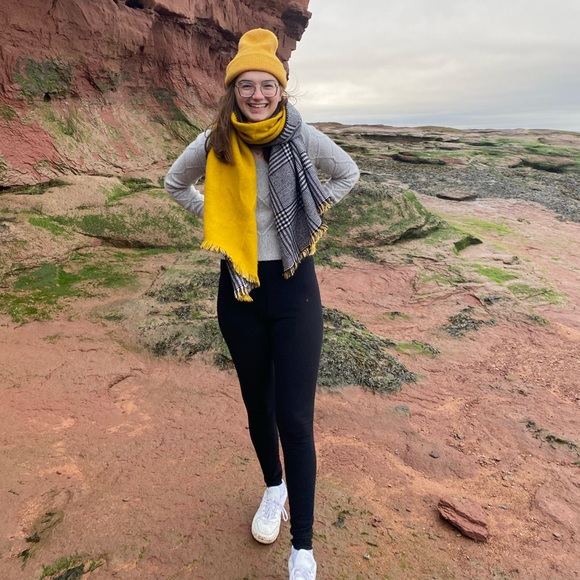 Meet your Posher, Sydney - Picture 1 of 1